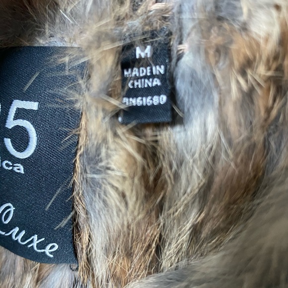 525 America - 100% Rabbit Vest - Picture 4 of 5